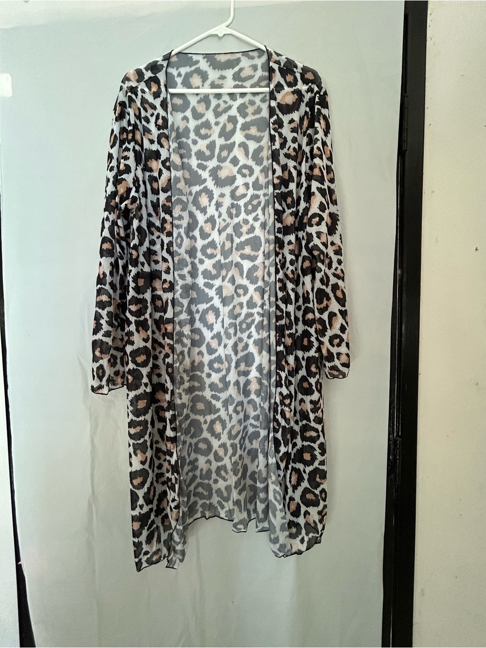 Women’s Leopard Animal Print Sheer Duster/ Coverup White/Black/Brown Sz XXL NWNT
